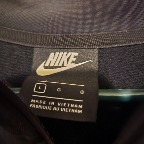 Mems nike jackets , all size large , like new, perfect condition. 40.00 each.. - Picture 10 of 14